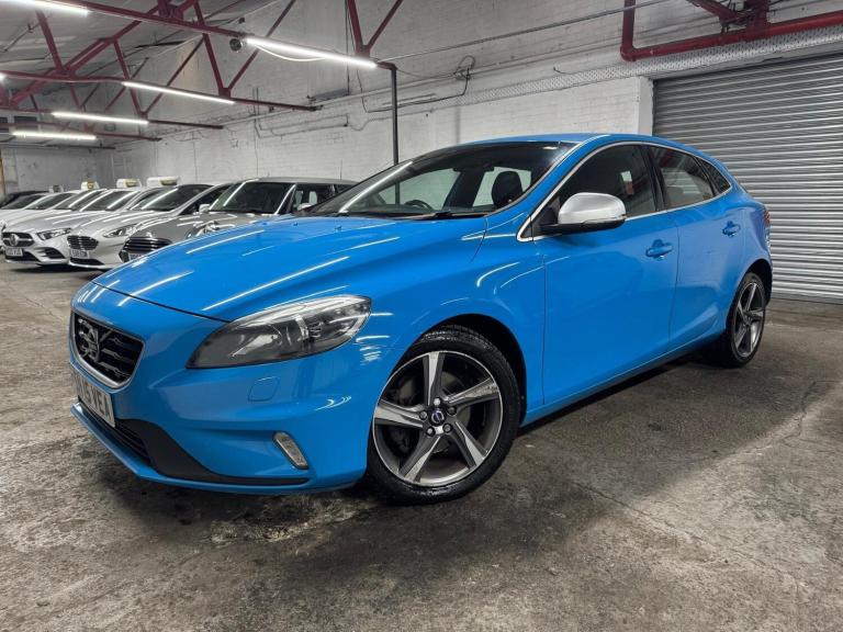 2015 Volvo V40 D2 [120] R DESIGN Lux 5dr HATCHBACK DIESEL Manual