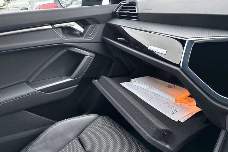 2023 Audi Q3 40 TFSI Quattro Black Edition 5dr S Tronic SUV Petrol Automatic