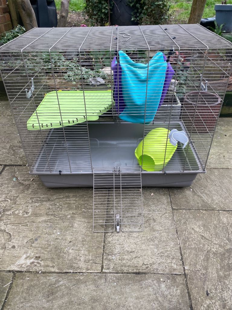 Cage for small pets 