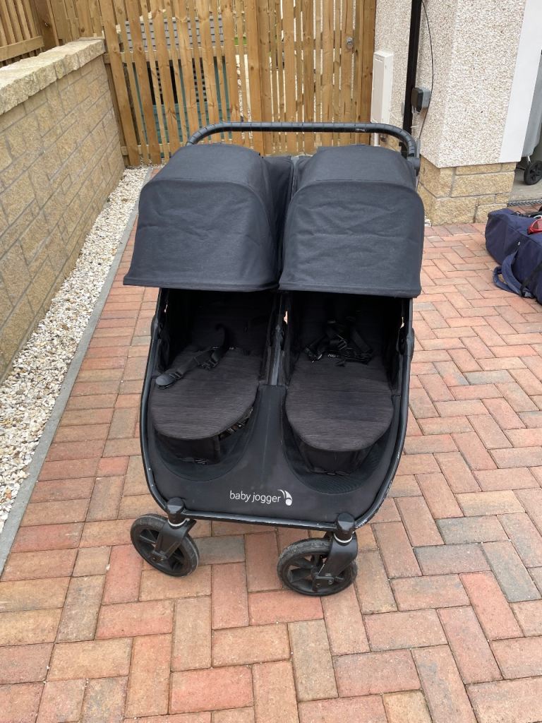Double GT2 baby jogger 
