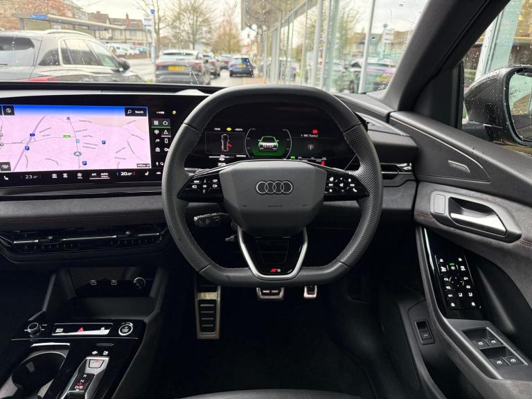  Audi Q6 e-tron 100kWh Edition 1 SUV 5dr Electric Auto quattro (388 ps) Electric Automatic