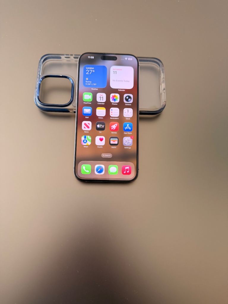 iPhone 16 Pro Max 256GB – Desert Titanium