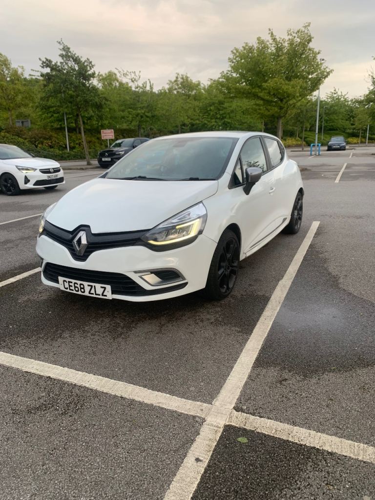 Renault, CLIO, Hatchback, 2018, Semi-Auto, 1461 (cc), 5 doors