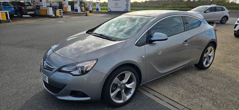 Vauxhall, ASTRA GTC, Hatchback, 2012, Manual, 1364 (cc), 3 doors
