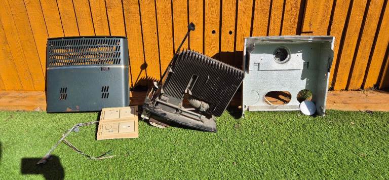 CARVER FANMASTER 3600STC AUTO gas and electric heater for camper caravan motorhome.