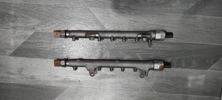 Injector Fuel Pressure Regulator Rail 