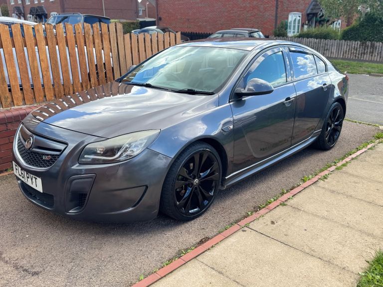 Vauxhall, INSIGNIA, Hatchback, 2011, Manual, 1956 (cc), 5 doors