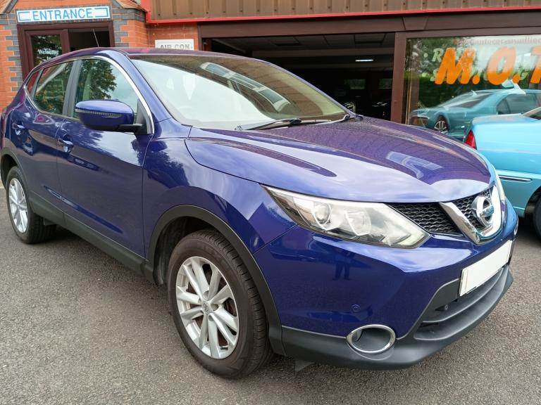 2017 Nissan Qashqai 1.2 DiG-T Acenta [Smart Vision Pack] 5dr HATCHBACK Petrol Manual