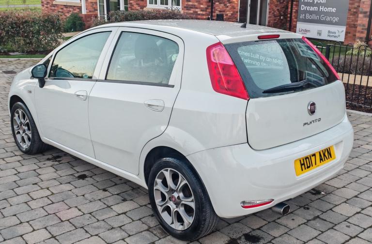 2017 Fiat Punto 1.2 Easy+ 5dr HATCHBACK Petrol Manual
