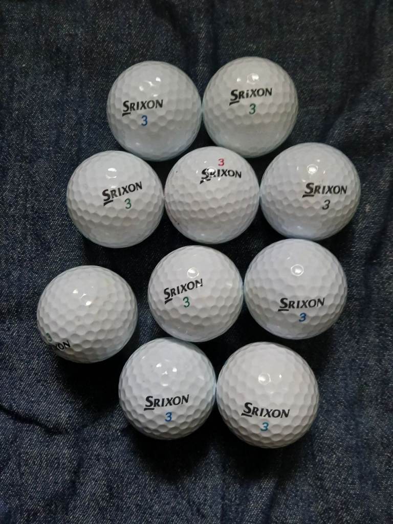10 SRIXON GOLF BALLS 
