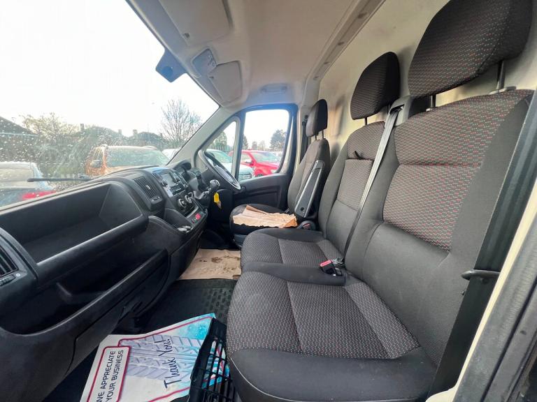 2022 Peugeot Boxer 2.2 BlueHDi 335 Professional Panel Van 5dr Diesel Manual L3 H2 Euro 6 (s/s) Pa...