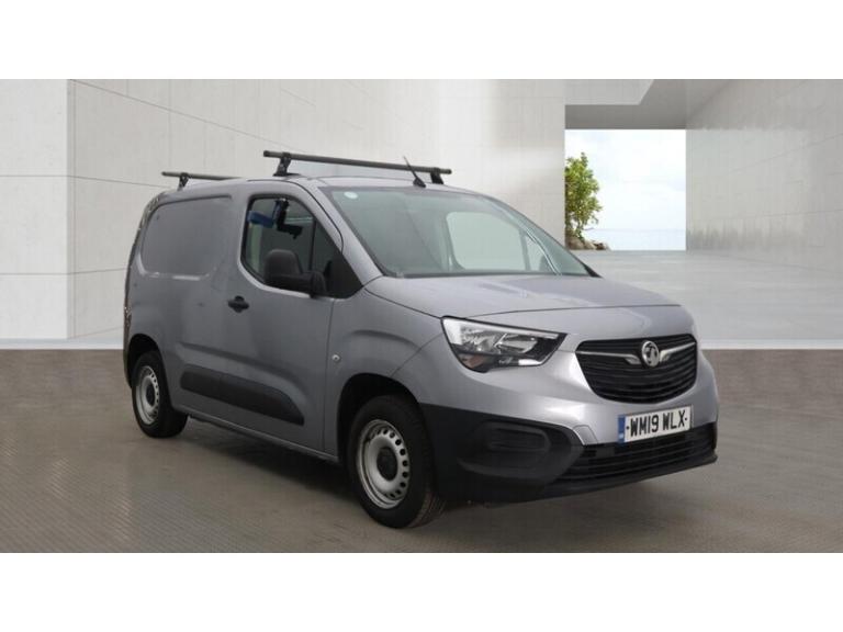 2019 Vauxhall Combo 2000 1.6 Turbo D 100ps H1 Edition Van PANEL VAN DIESEL Manual