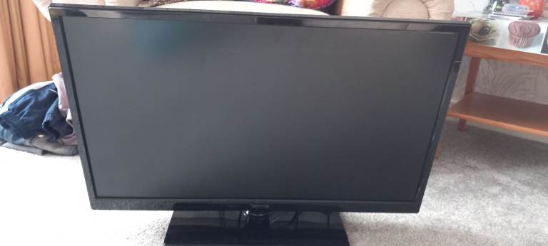32" television