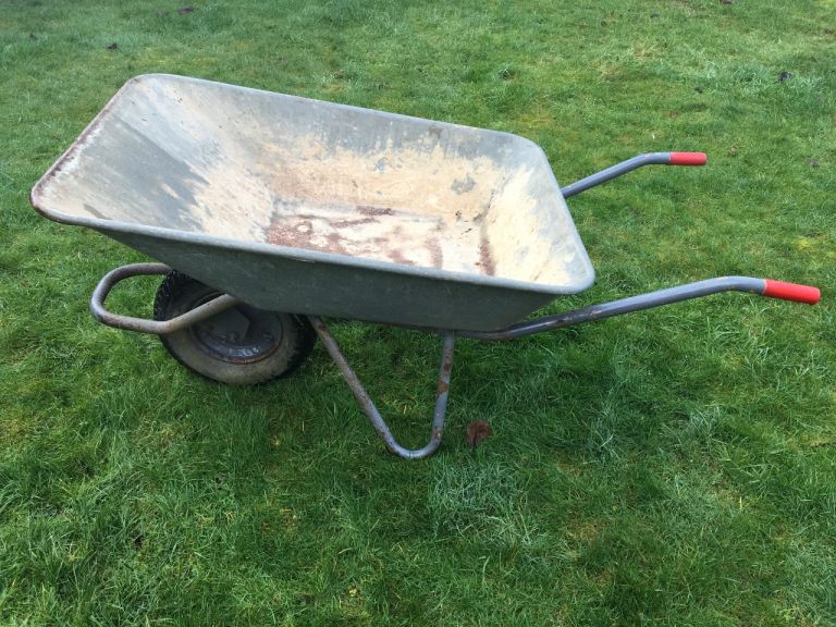 LARGE FARM WHEELBARROW
