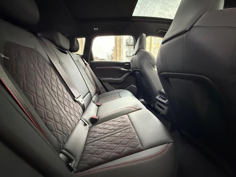  Audi Q6 e-tron 100kWh Edition 1 SUV 5dr Electric Auto quattro (388 ps) Electric Automatic