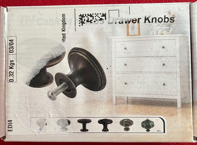 24 cabinet door knobs NEW!!