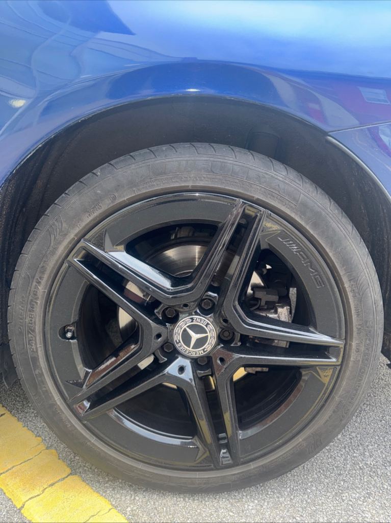 Mercedes Black Amg Alloys 18”