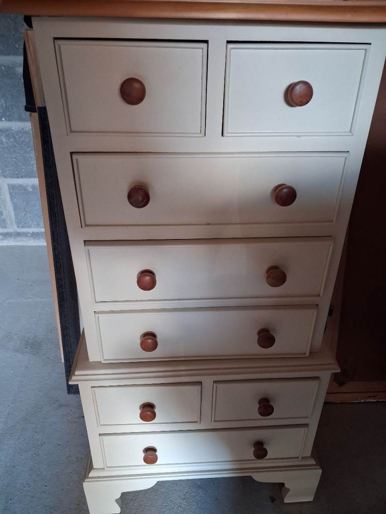 Slimline Cream Wooden Chest of Drawers in Good Shape, £30.00 for Sale
