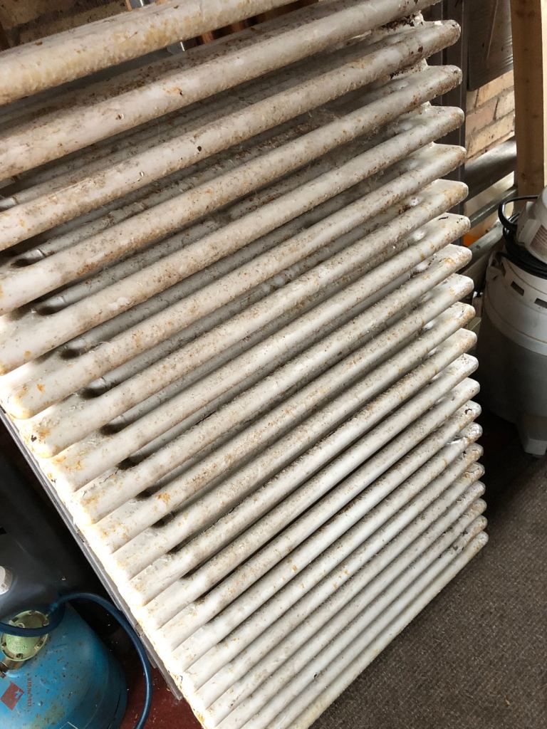 Cast iron radiator, £60.00 for Sale in Coventry, West Midlands | Gumtree