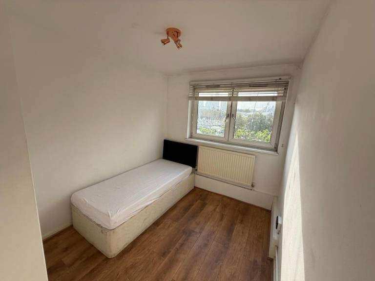 🪄🌸Whitechapel on Your Doorstep | Lovely Single Room in E1!!!