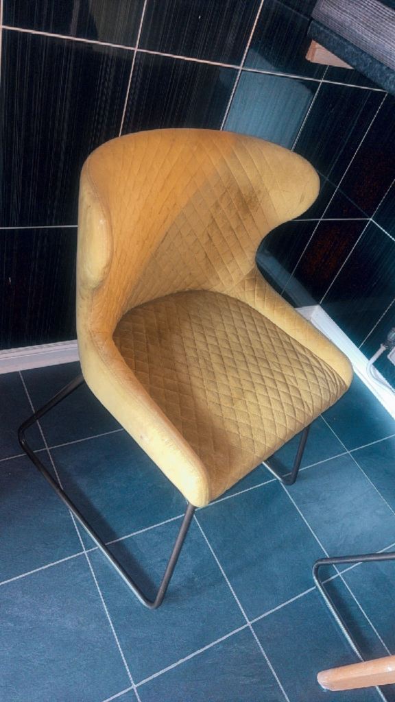 3x mustard chairs 