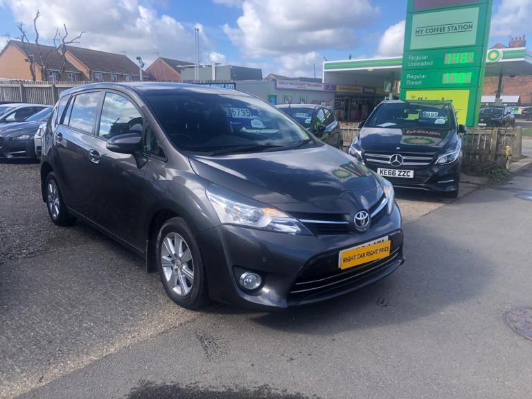 2016 Toyota Verso 1.6 D-4D Icon 5dr MPV Diesel Manual