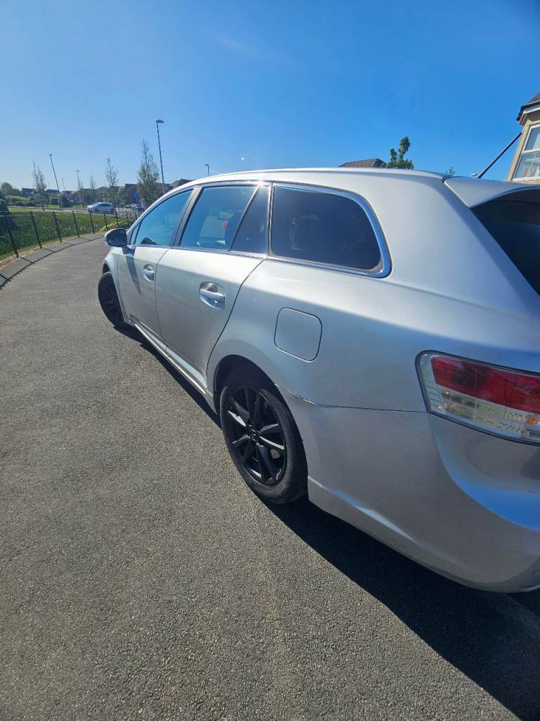 Toyota, AVENSIS, Estate, 2010, Manual, 1998 (cc), 5 doors