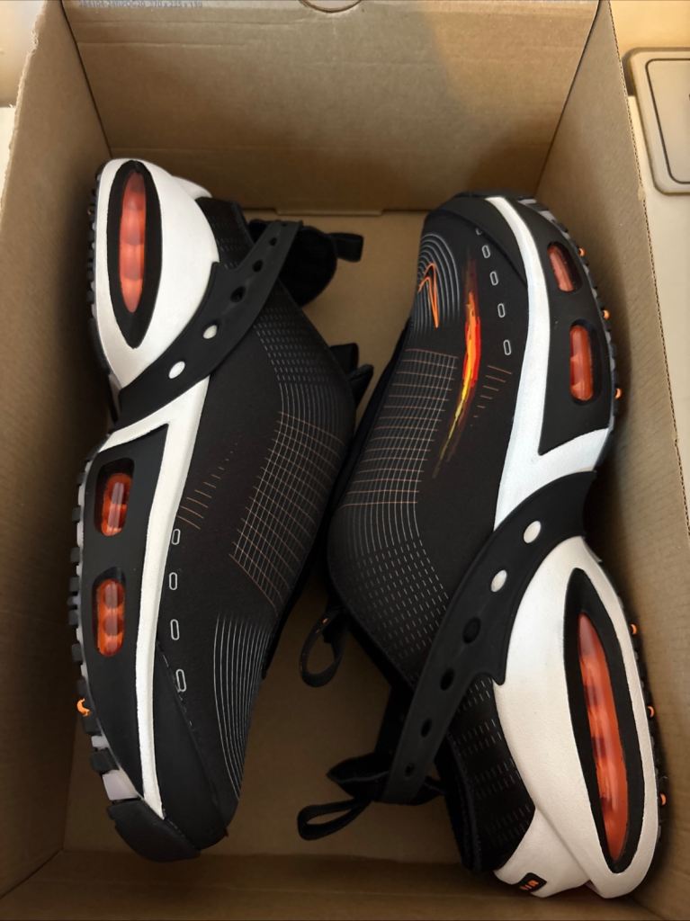 Nike Air Max Craze UK 9 Black Orange White Brand New