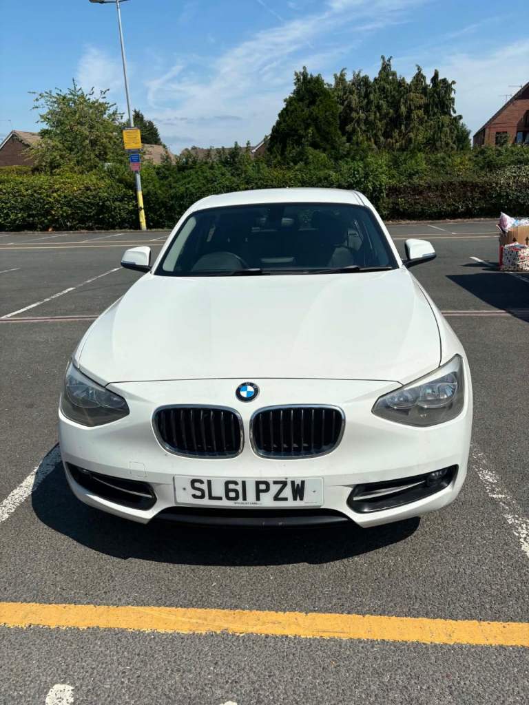 BMW, 1 SERIES, Hatchback, 2011, Manual, 1598 (cc), 5 doors