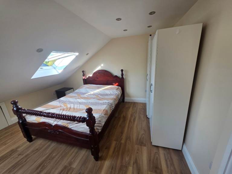 Room in a Shared House, Glen Road, E13
