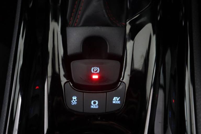 2022 Toyota C-HR 1.8 VVT-h GR SPORT CVT Euro 6 (s/s) 5dr HATCHBACK PETROL/ELECTRIC Automatic