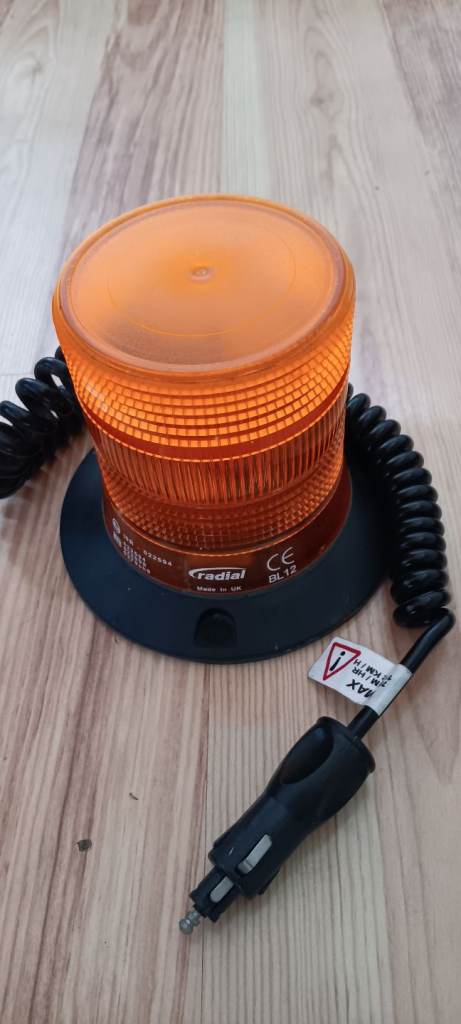 Radial Magnetic Revolving Vehicle Hazard Light