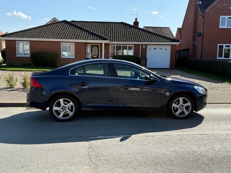 Volvo S60 2.0 D3 SE Lux