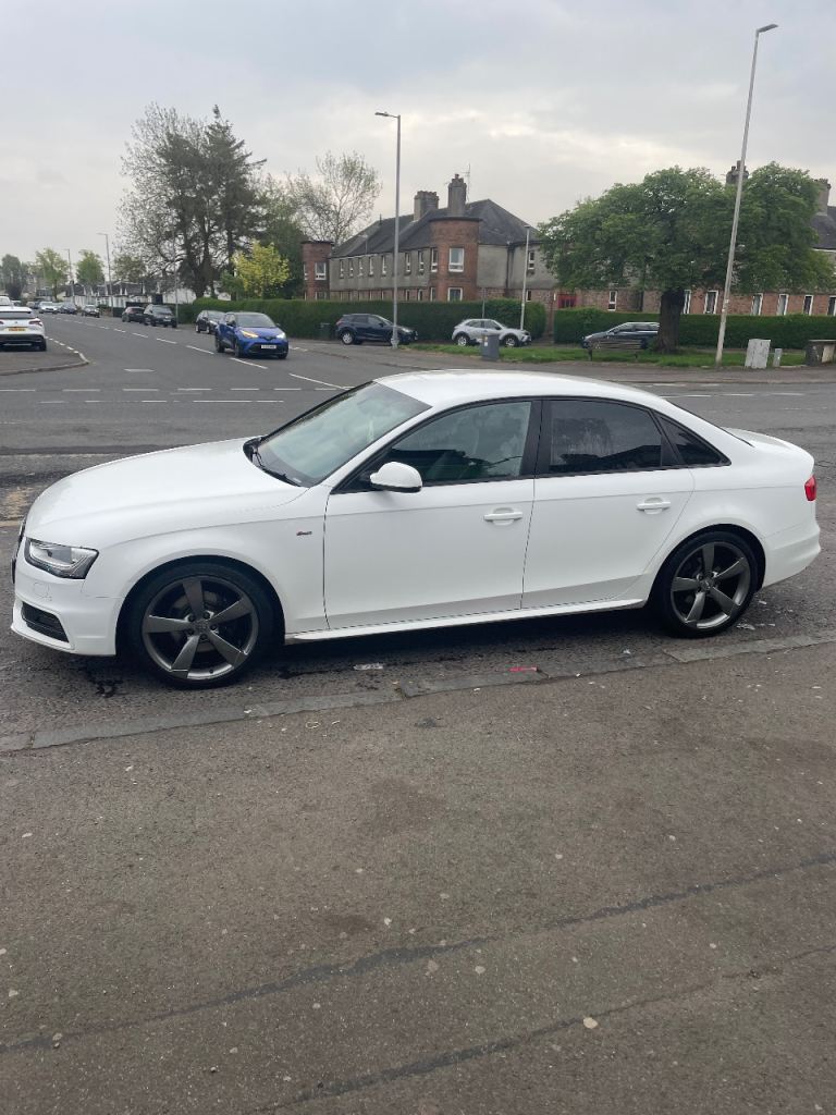 Audi, A4, Saloon, 2012, Semi-Auto, 1984 (cc), 4 doors