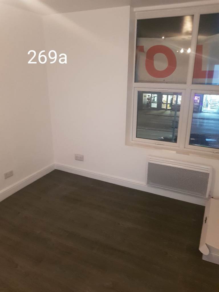 2 bedroom.flat 