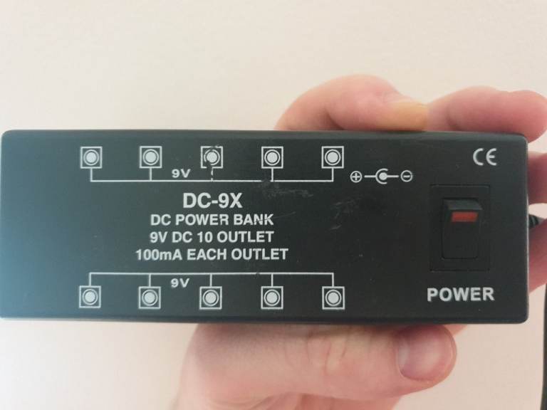 DC-9X 9V DC 10 outlet power bank