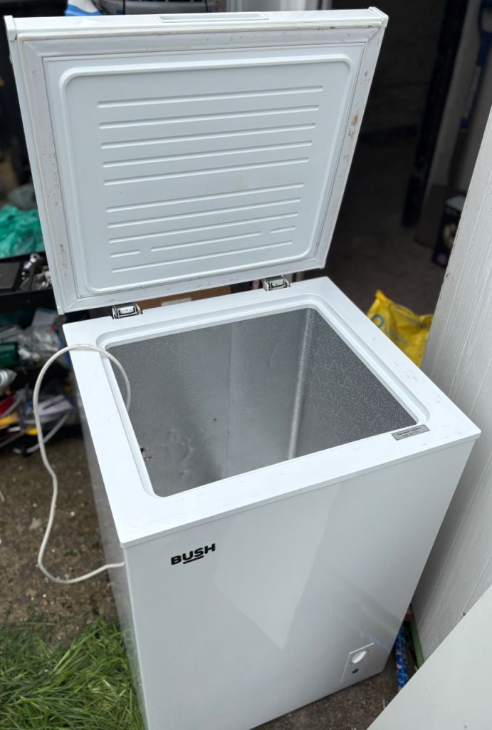 Bush White Chest Freezer