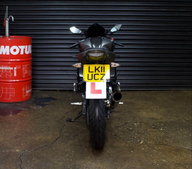 Yamaha YZF R125 NOT CBR125 GSXR125 RS125 RC125 Ninja 125 R 125  YZF 125