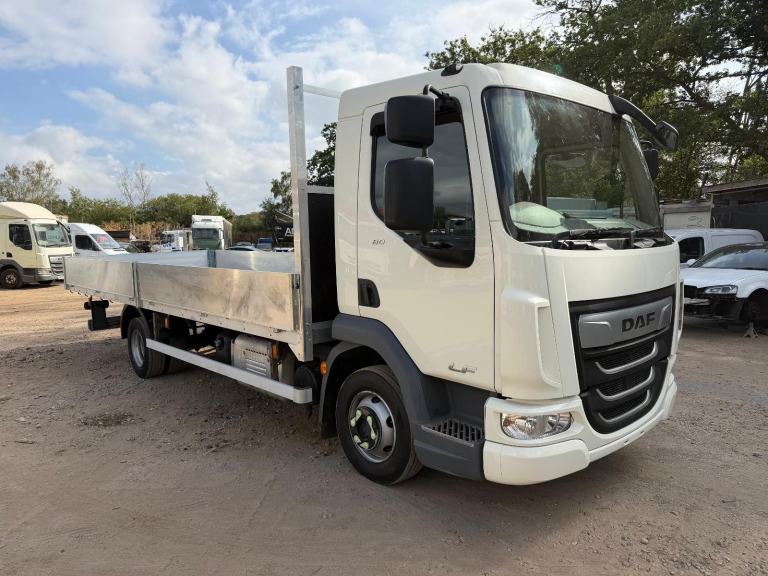 DAF TRUCKS LF180 2020 EURO 6 7.5 ton 21’6 DROPSIDE truck auto 1 owner 