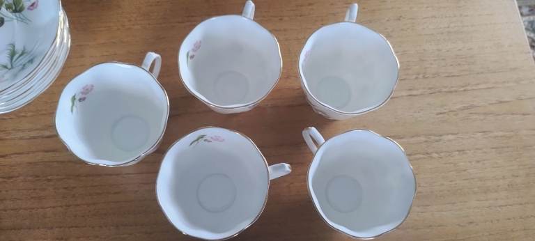 Richmond Wild Anemone Bone China Tea Set 20 Pieces