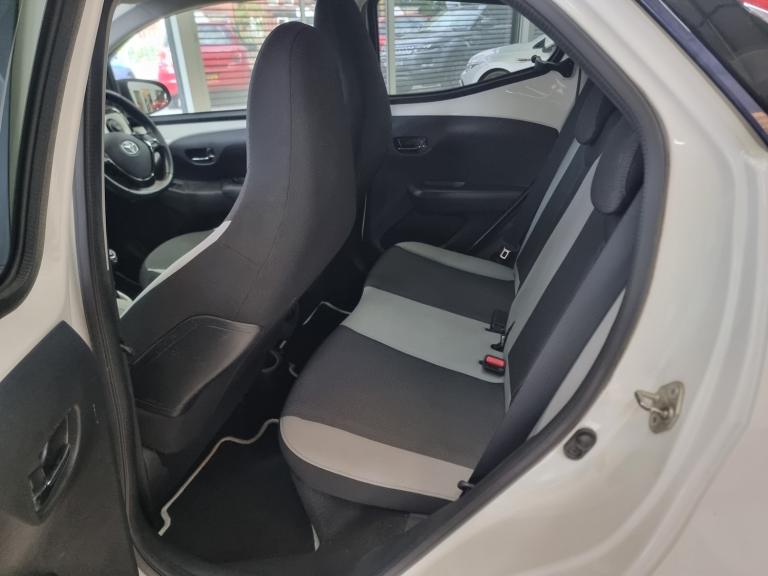 2016 Toyota AYGO 1.0 VVT-i X-Pure 5dr HATCHBACK Petrol Manual