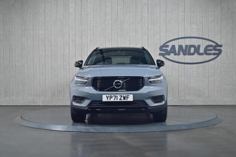 2021 Volvo XC40 2.0 B4 MHEV R-Design Auto Euro 6 (s/s) 5dr ESTATE Petrol/Electric Hybrid Automatic
