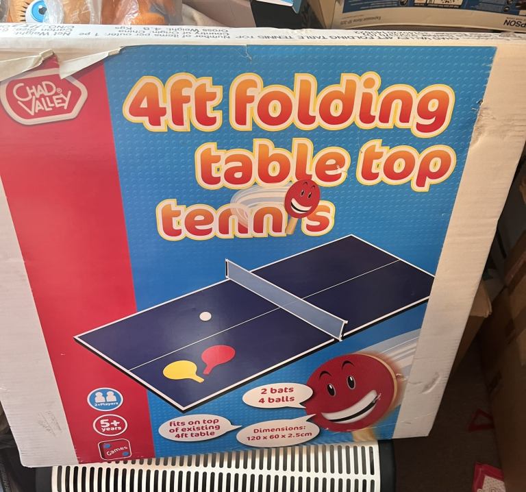 4ft folding tennis table. Fits on normal table 