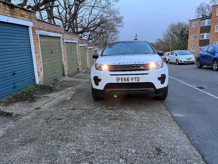 Land Rover discovery sport 