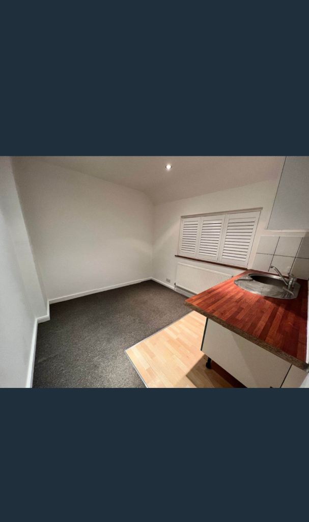 3 bedroom house newly refurbished available for rent.