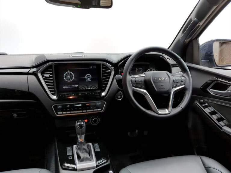 2024 Isuzu D-Max 1.9 TD V-Cross Auto 4WD Euro 6 (s/s) 4dr PICK UP Diesel Automatic