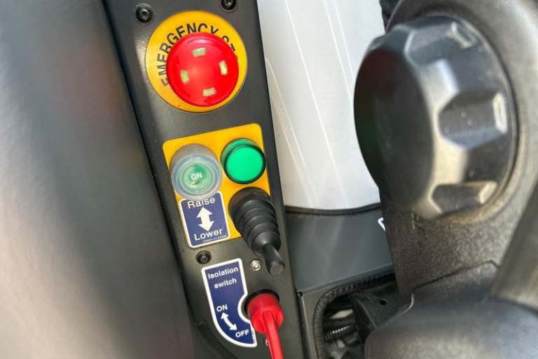 2025 Ford Transit 350 Leader L2 MWB Single Cab Tipper RWD 2.0 EcoBlue 165ps Manual Tipper Diesel ...