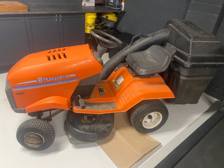 Husqvarna LT 150 Ride-On Lawnmower with Briggs & Stratton 10HP Engine
