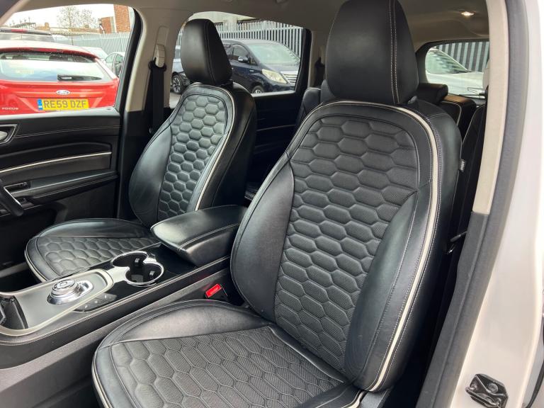 2019 Ford S-Max 2.0 EcoBlue 240 5dr Auto MPV Diesel Automatic