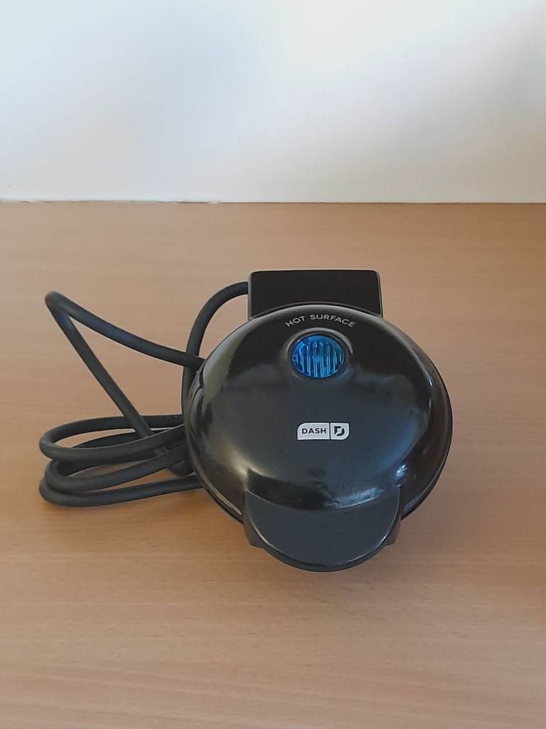Dash Mini Waffle Maker